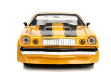 Transformers Bumblebee 1:24
